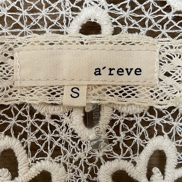 A’reve Cream Lace Short Sleeve Cardigan - SMALL - Picture 3 of 4